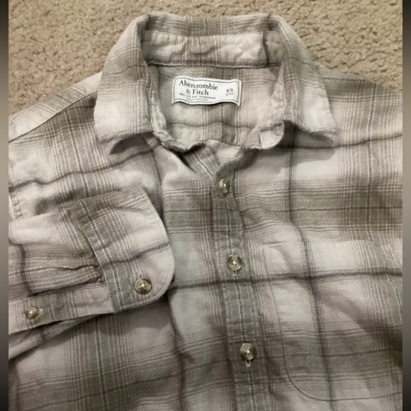 Abercrombie & Fitch Other - Abercrombie & Fitch Men’s XS Long Sleeve Plaid Flannel Shirt